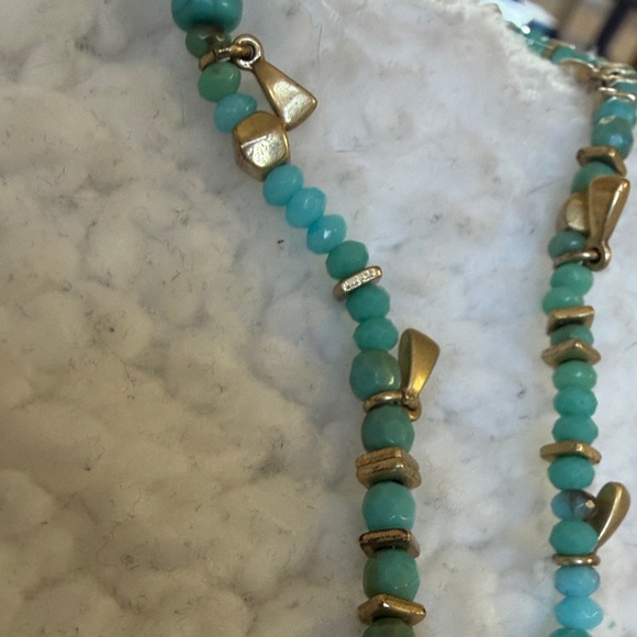 Stella & Dot Turquoise and Gold Beaded Necklace - Picture 13 of 13